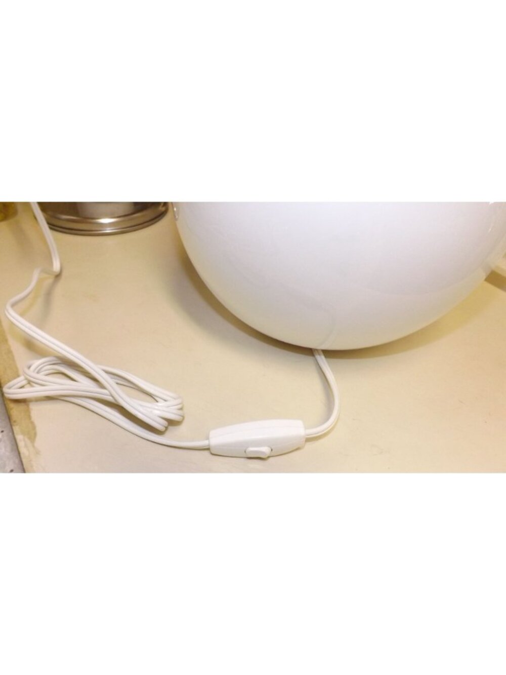 IKEA Modern Fado White Glass Globe Table Lamp Modernist Looks Works Like New - Picture 8 of 15